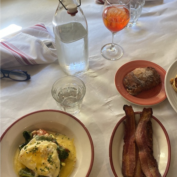 Meet Your Posher! - Picture 9 of 12